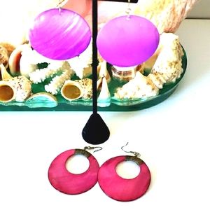 2 Pairs Of Seashell Earrings Hot Pink And Purple